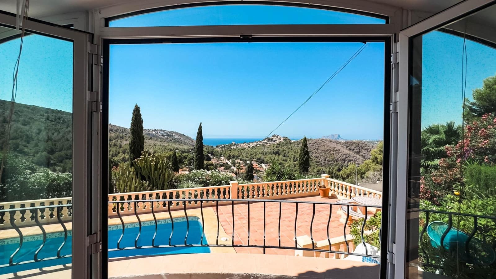 Chalet de 3 habitaciones en Moraira en venta con garaje - 629.000 € (Ref: 9153853)
