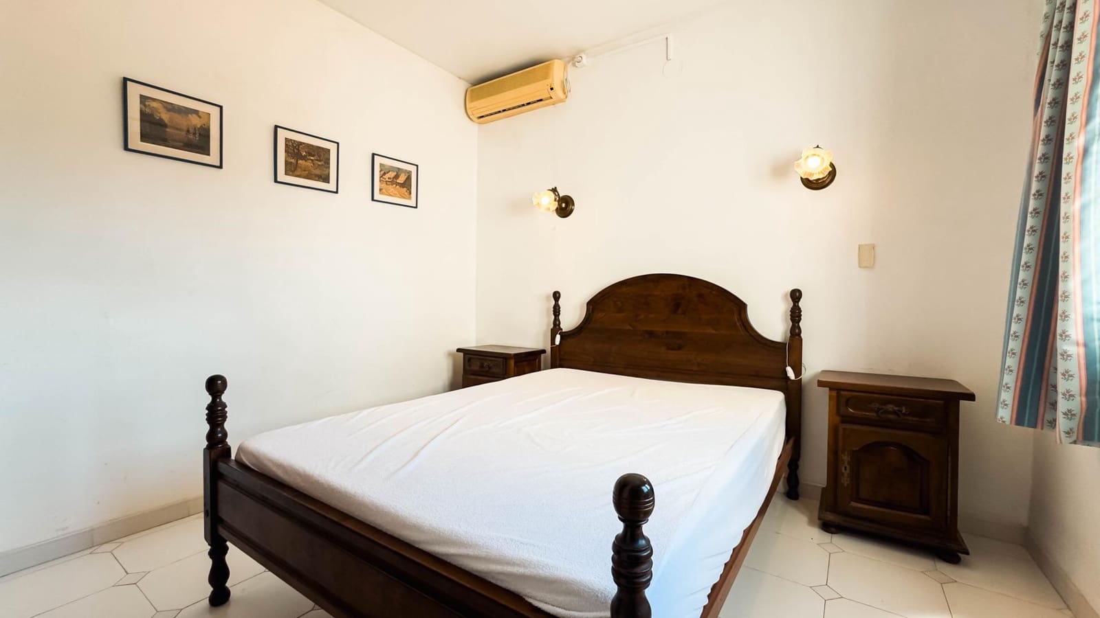 Chalet de 3 habitaciones en Moraira en venta con garaje - 629.000 € (Ref: 9153853)