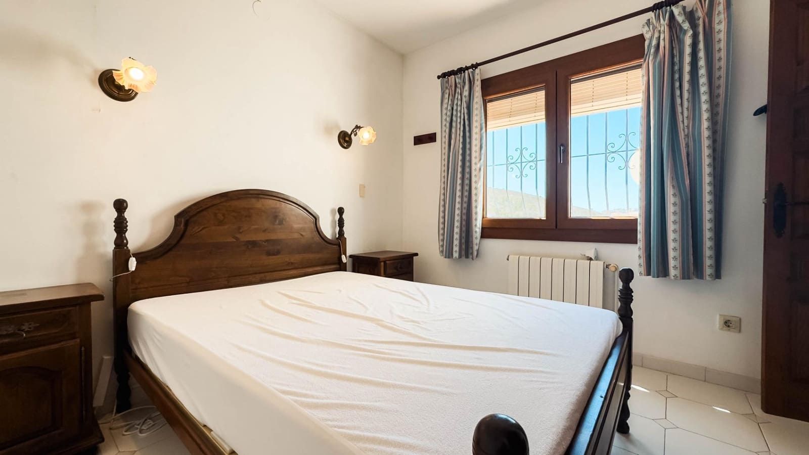 Chalet de 3 habitaciones en Moraira en venta con garaje - 629.000 € (Ref: 9153853)