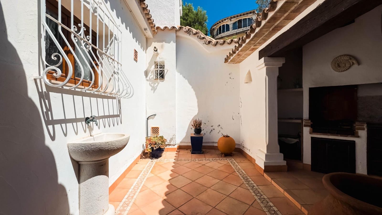 Chalet de 3 habitaciones en Moraira en venta con garaje - 629.000 € (Ref: 9153853)