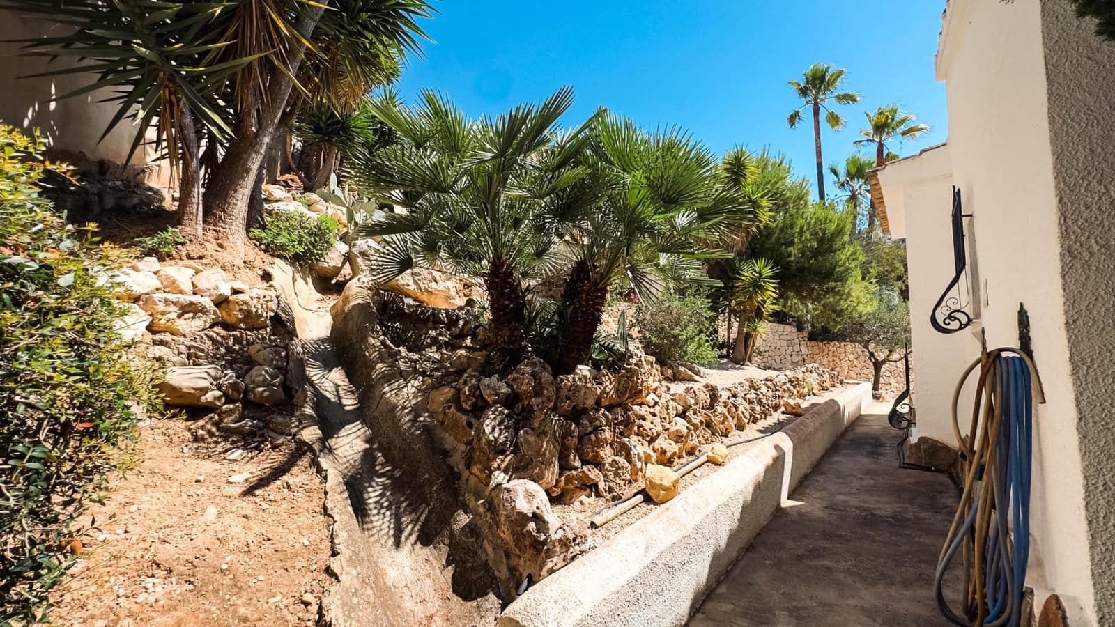 Chalet de 3 habitaciones en Moraira en venta con garaje - 629.000 € (Ref: 9153853)