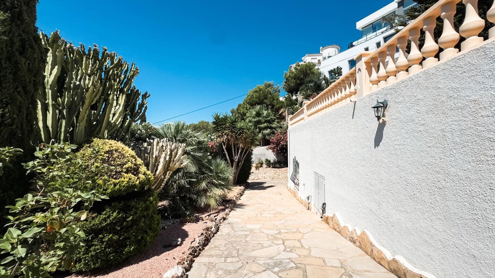 Chalet de 3 habitaciones en Moraira en venta con garaje - 629.000 € (Ref: 9153853)