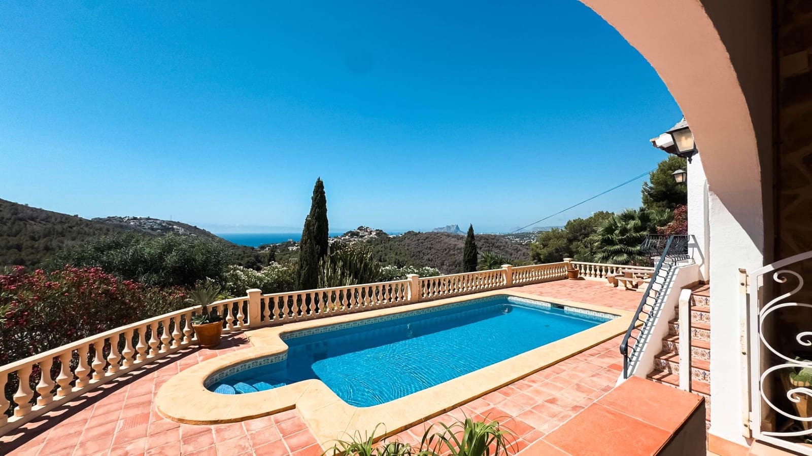 Chalet de 3 habitaciones en Moraira en venta con garaje - 629.000 € (Ref: 9153853)