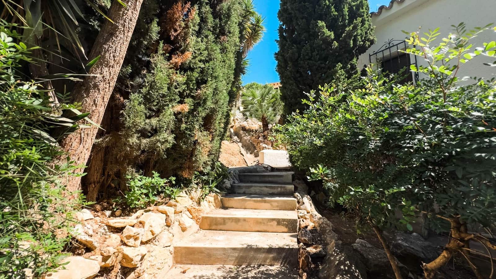 Chalet de 3 habitaciones en Moraira en venta con garaje - 629.000 € (Ref: 9153853)