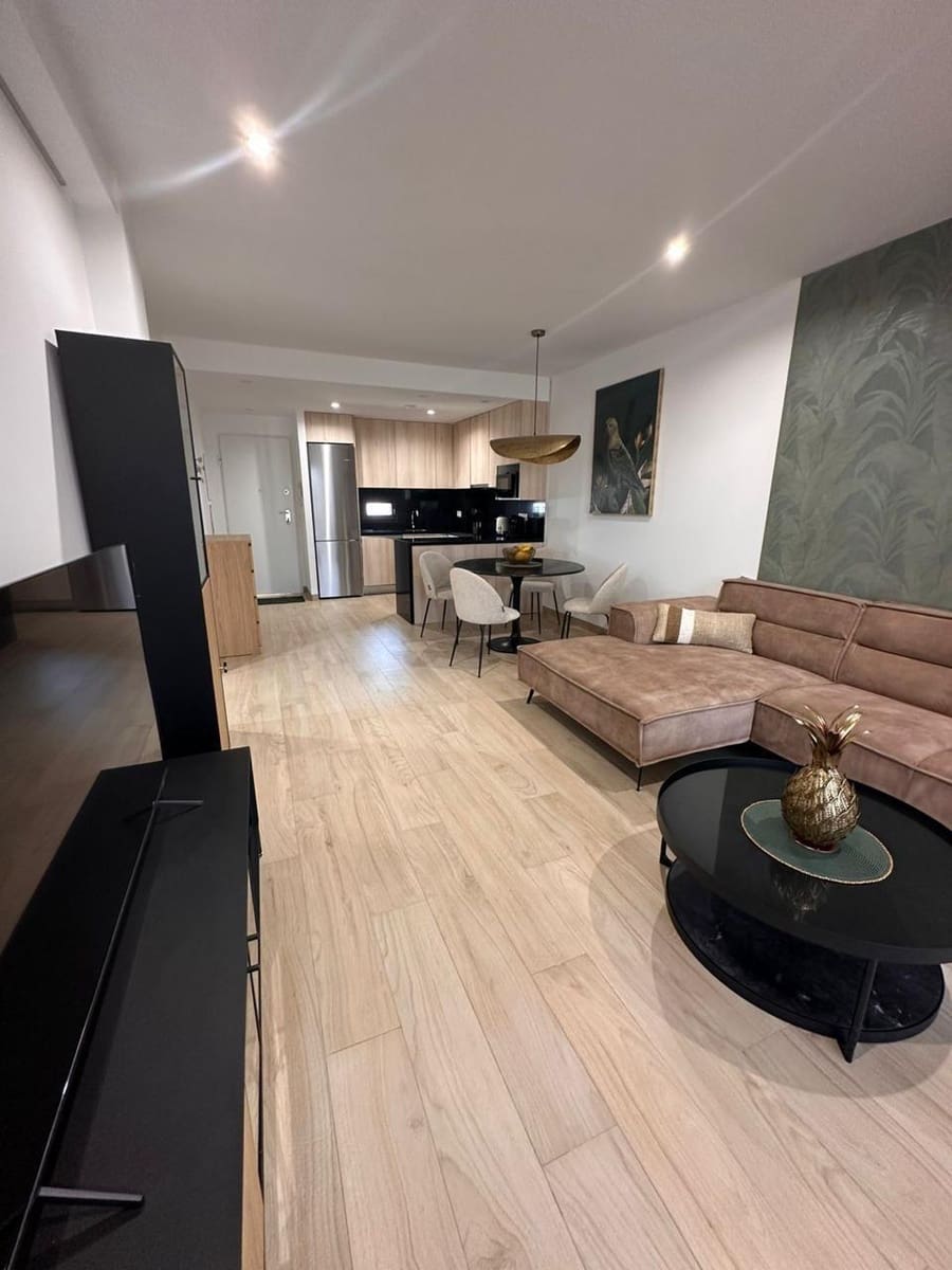 2 sovrum Lägenhet att hyra i Finestrat med pool garage - 1 830 € (Ref: 9159381)
