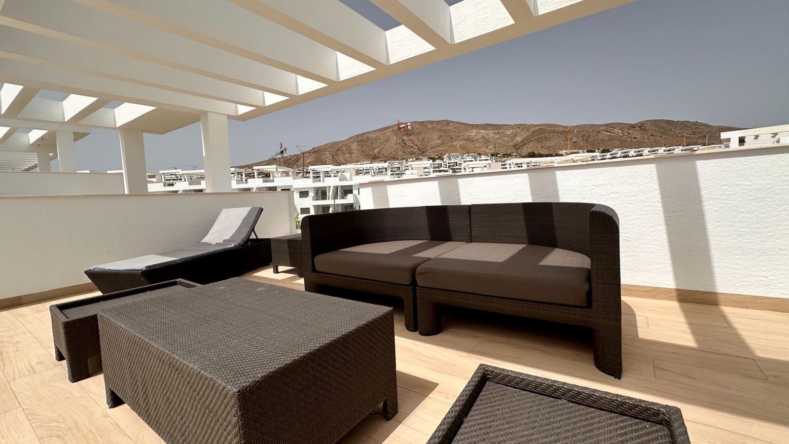 2 bedroom Apartment for rent in Finestrat with pool garage - € 1,750 (Ref: 9159381)