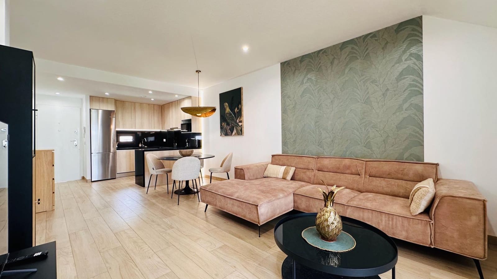 2 bedroom Apartment for rent in Finestrat with pool garage - € 1,750 (Ref: 9159381)
