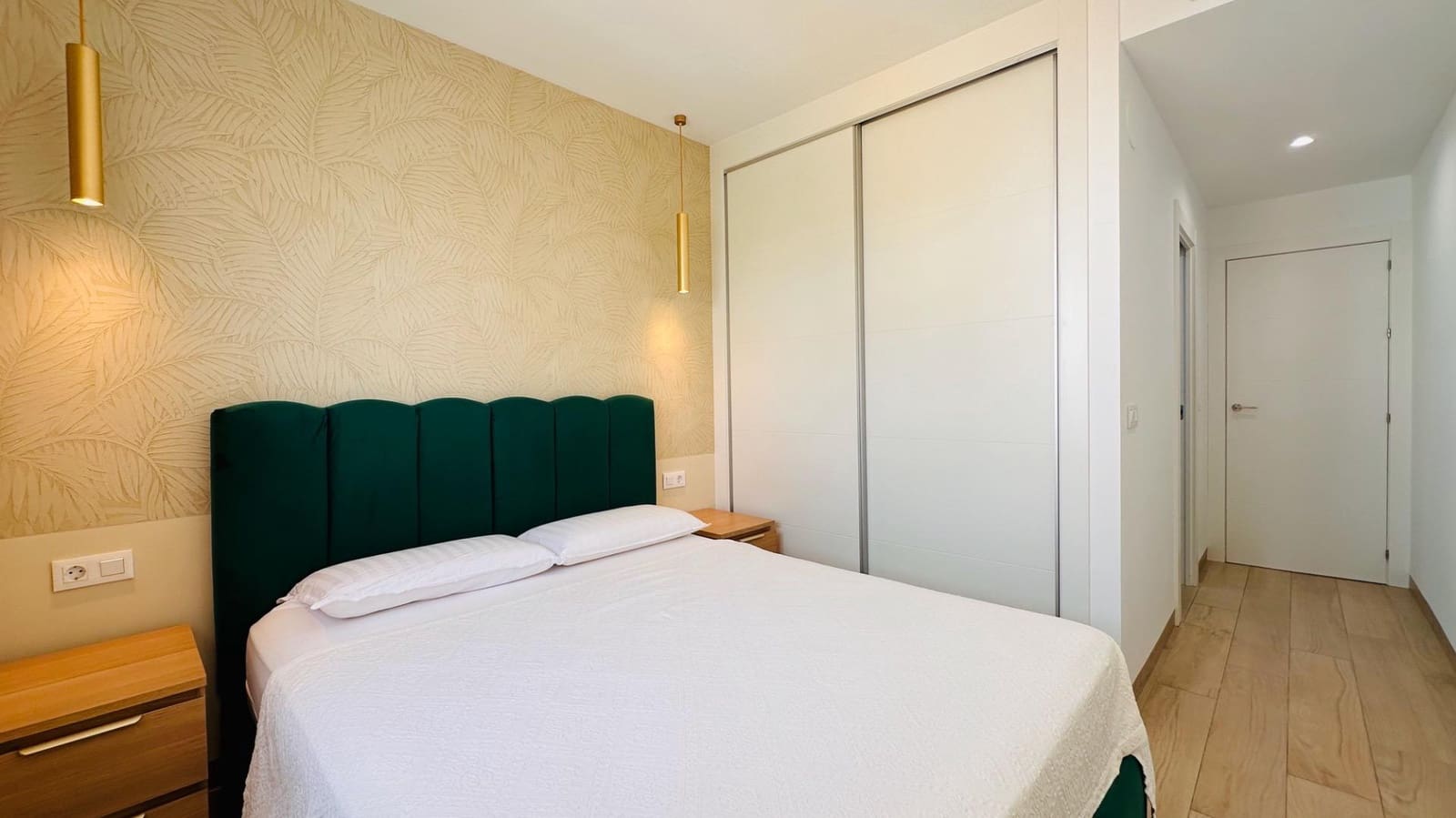 2 bedroom Apartment for rent in Finestrat with pool garage - € 1,750 (Ref: 9159381)