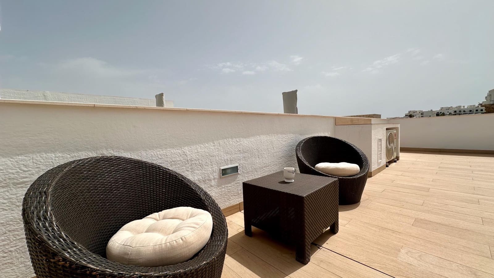 2 bedroom Apartment for rent in Finestrat with pool garage - € 1,750 (Ref: 9159381)