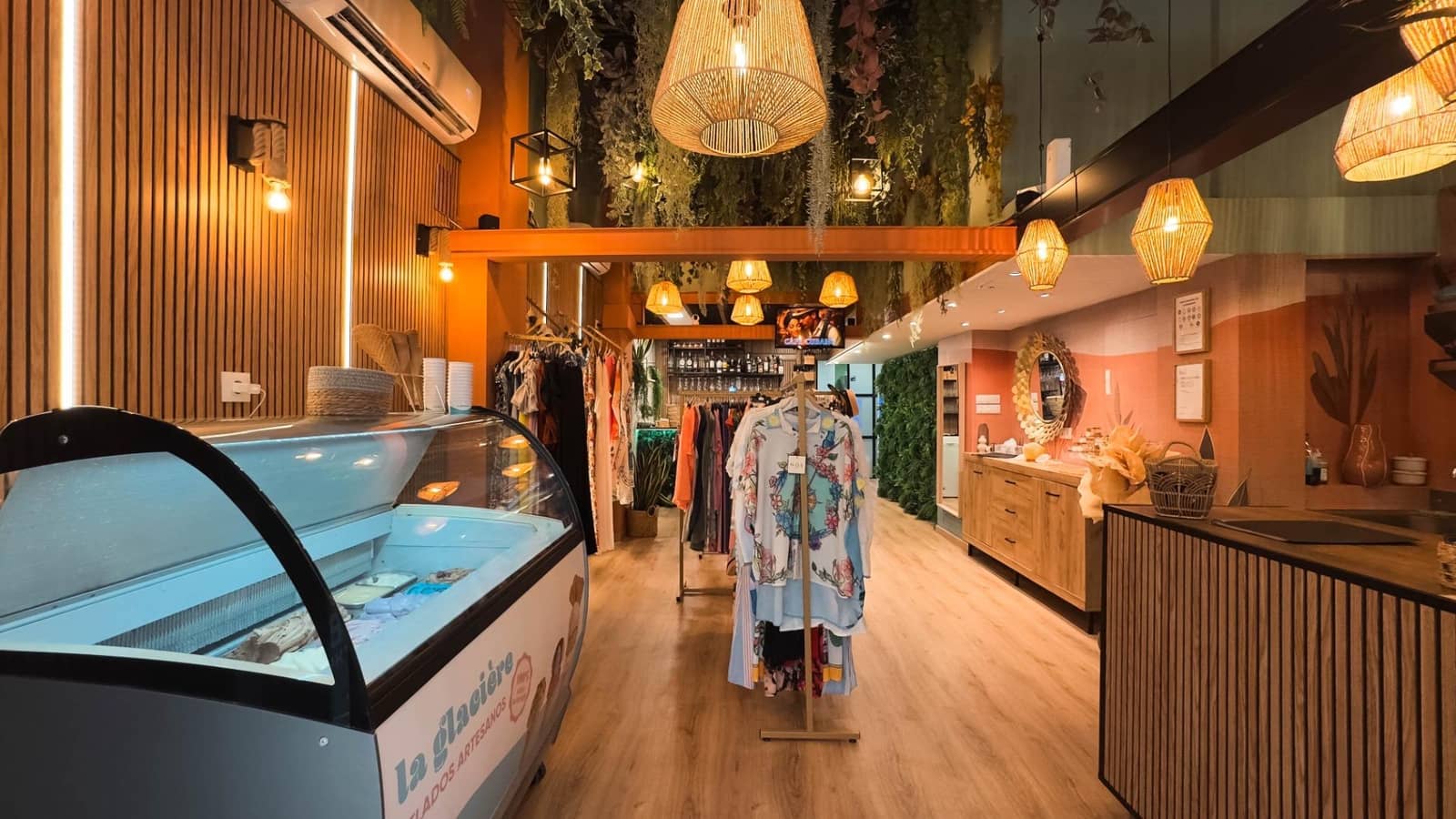 Virksomhed til leje i Calpe / Calp - € 800 (Ref: 9171353)