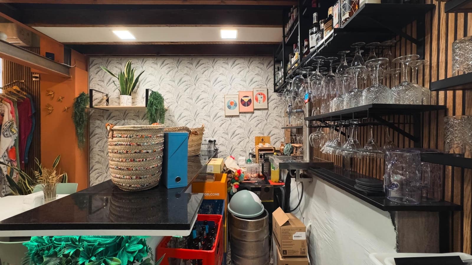 Virksomhed til leje i Calpe / Calp - € 800 (Ref: 9171353)