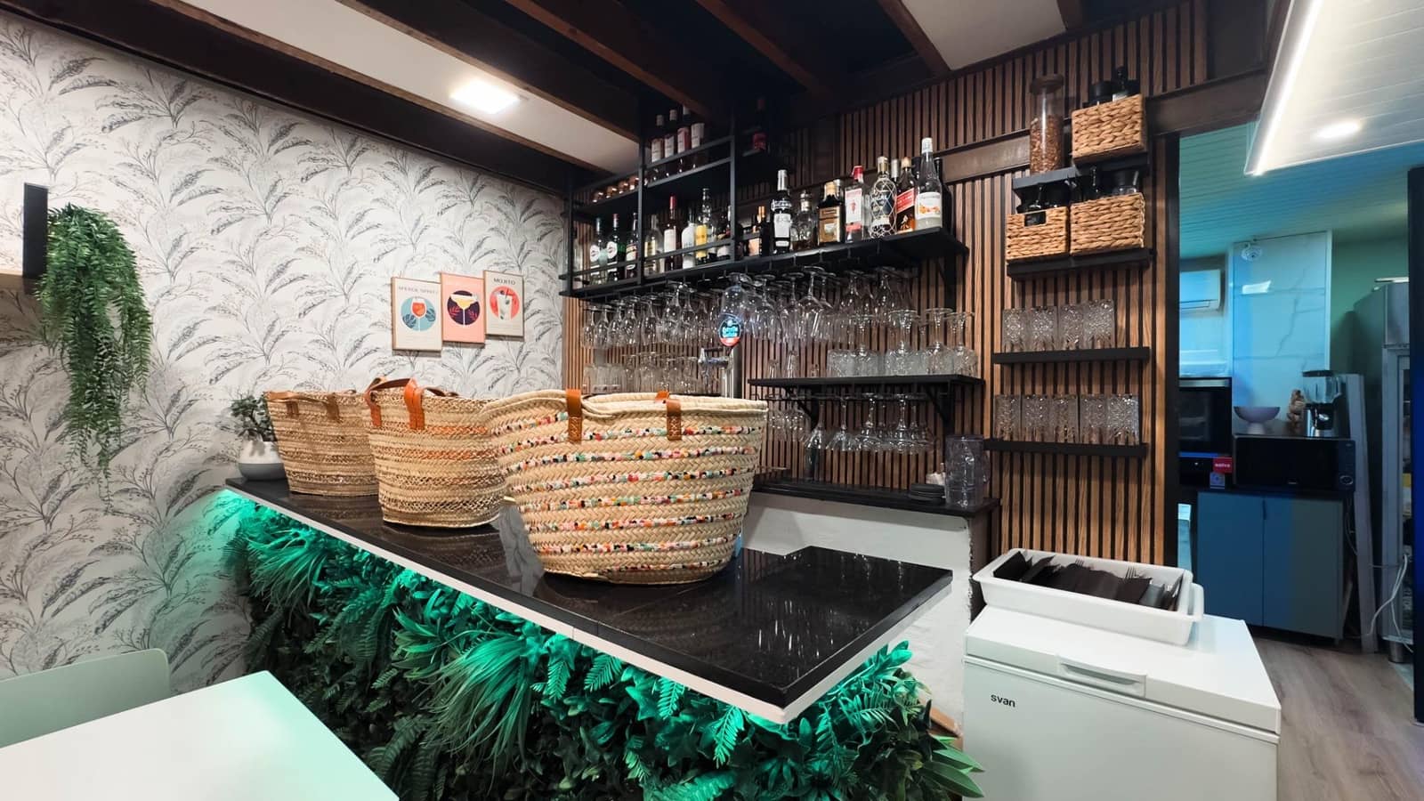 Virksomhed til leje i Calpe / Calp - € 800 (Ref: 9171353)