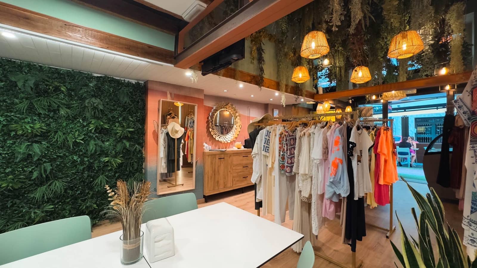 Virksomhed til leje i Calpe / Calp - € 800 (Ref: 9171353)