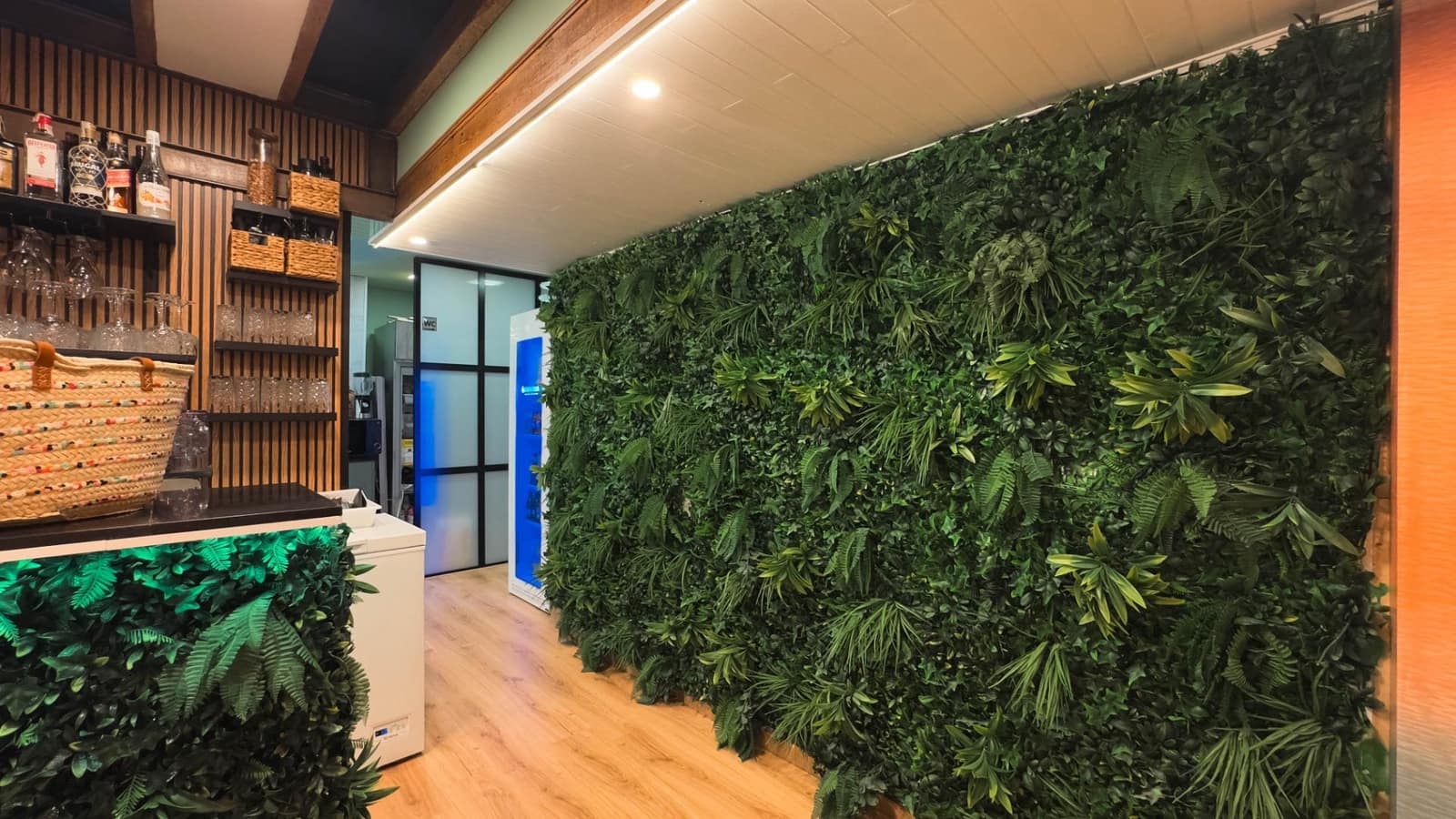 Virksomhed til leje i Calpe / Calp - € 800 (Ref: 9171353)