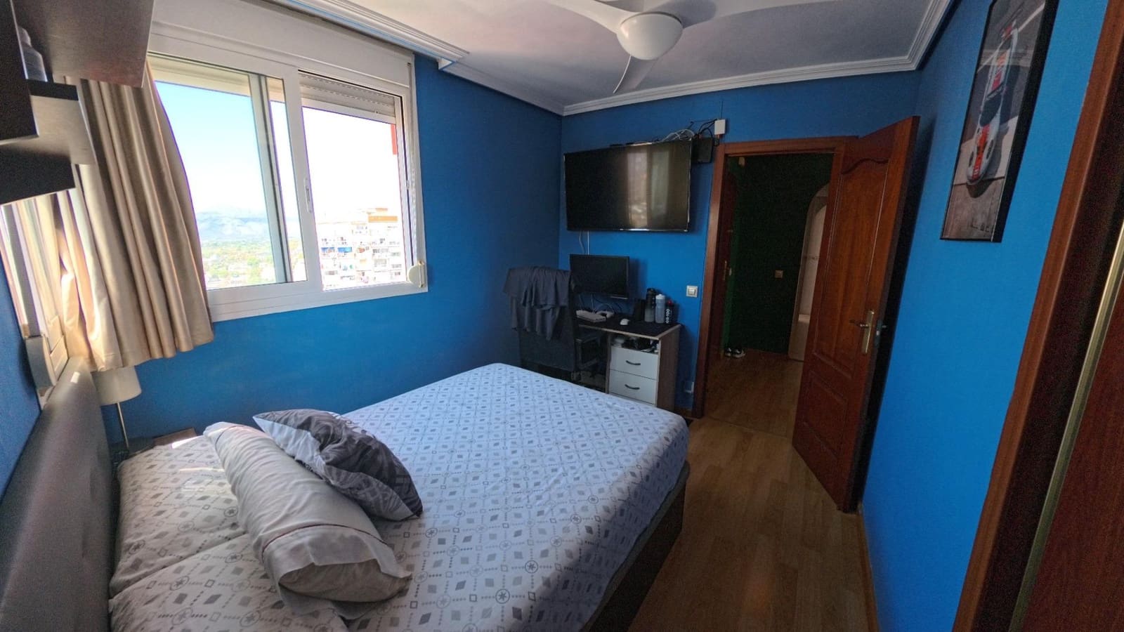 3 slaapkamer Penthouse te koop in Benidorm met zwembad - € 359.000 (Ref: 9176402)