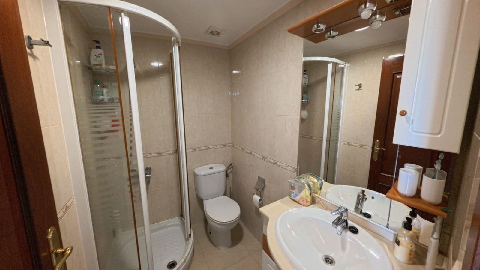 3 slaapkamer Penthouse te koop in Benidorm met zwembad - € 359.000 (Ref: 9176402)