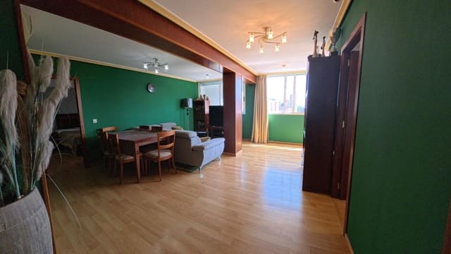 3 makuuhuone Kattohuoneisto myytävänä paikassa Benidorm mukana uima-altaan - 359 000 € (Ref: 9176402)
