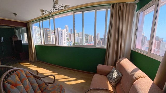 3 makuuhuone Kattohuoneisto myytävänä paikassa Benidorm mukana uima-altaan - 359 000 € (Ref: 9176402)