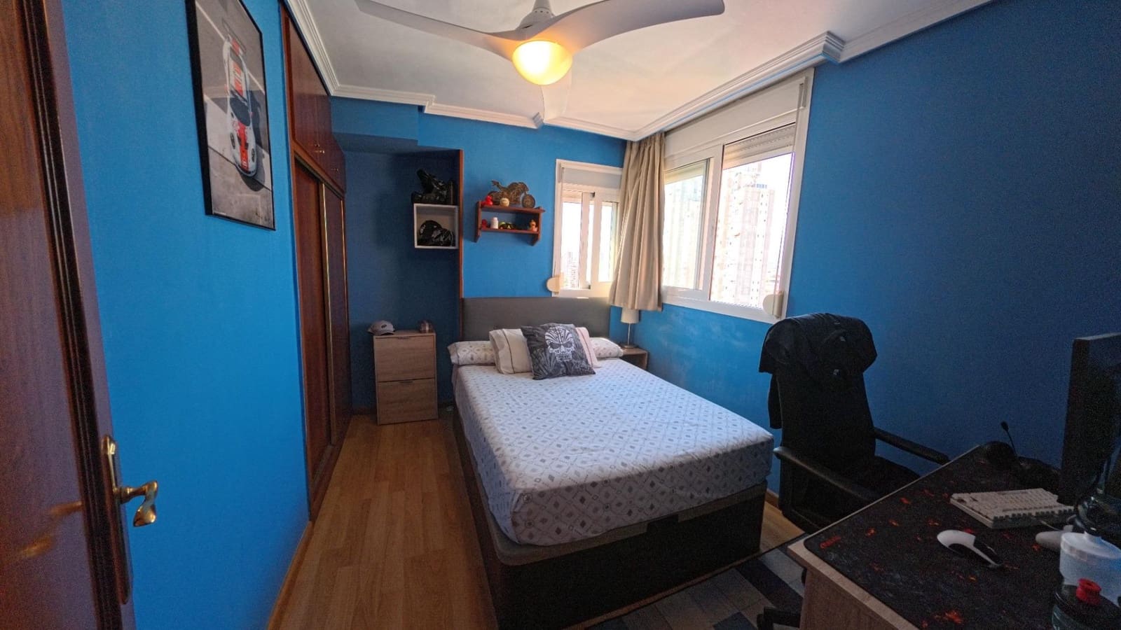 3 slaapkamer Penthouse te koop in Benidorm met zwembad - € 359.000 (Ref: 9176402)
