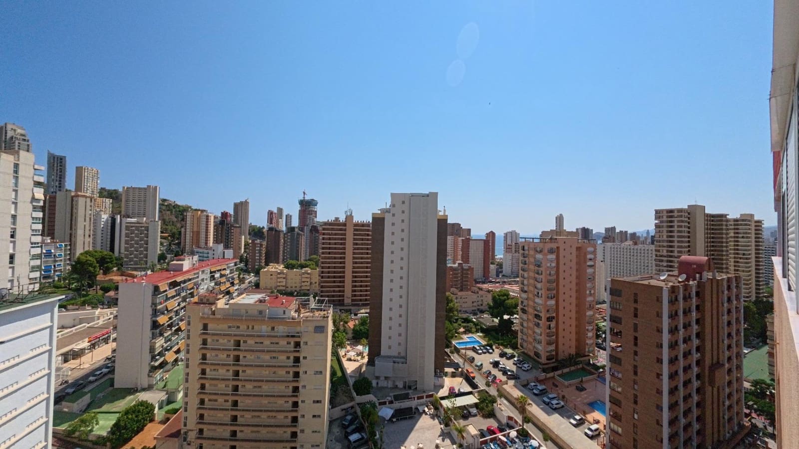 3 slaapkamer Penthouse te koop in Benidorm met zwembad - € 359.000 (Ref: 9176402)