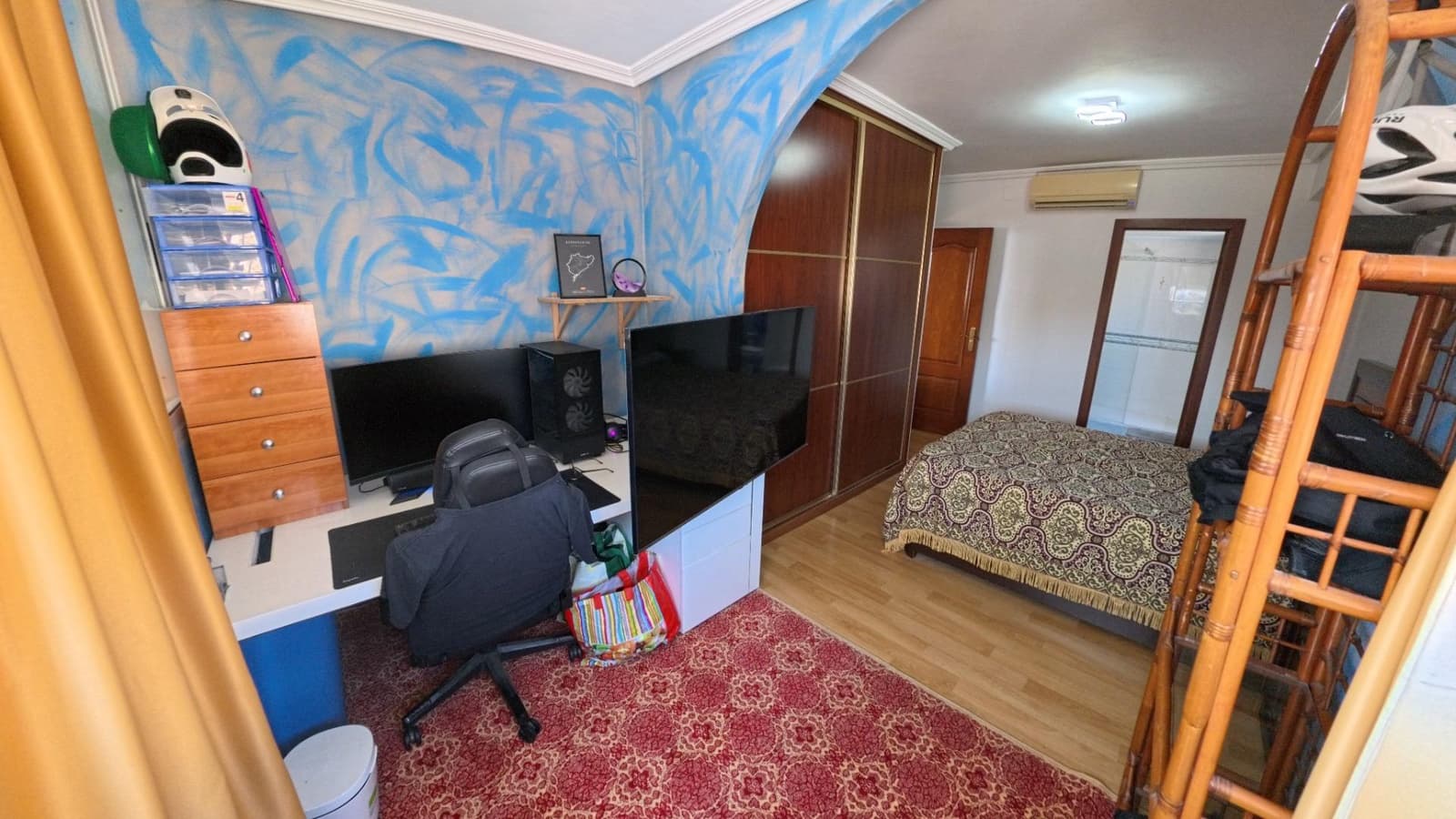 3 slaapkamer Penthouse te koop in Benidorm met zwembad - € 359.000 (Ref: 9176402)