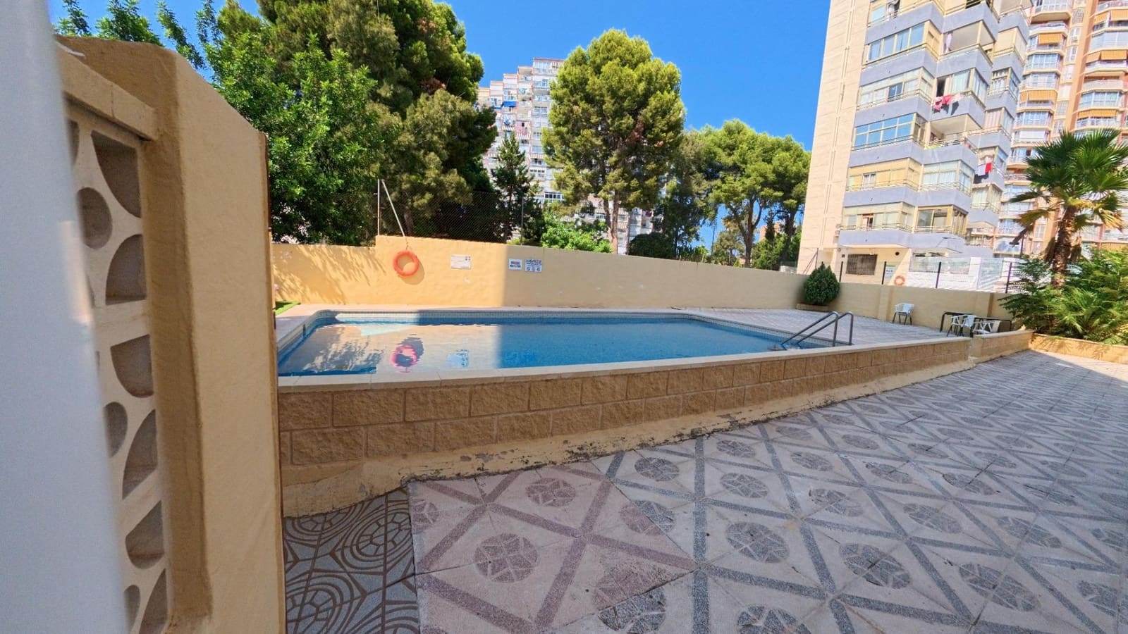 3 slaapkamer Penthouse te koop in Benidorm met zwembad - € 359.000 (Ref: 9176402)