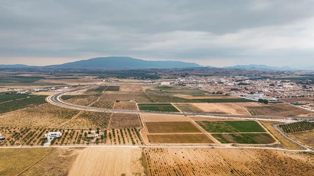 Terreno/Finca Rústica en Pinoso en venta - 97.000 € (Ref: 9185292)