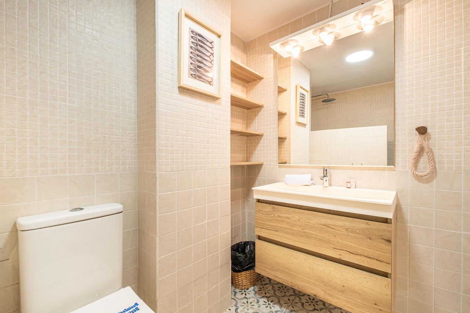 1 makuuhuone Huoneisto vuokrattavana paikassa Arenal - 795 € (Ref: 9191012)