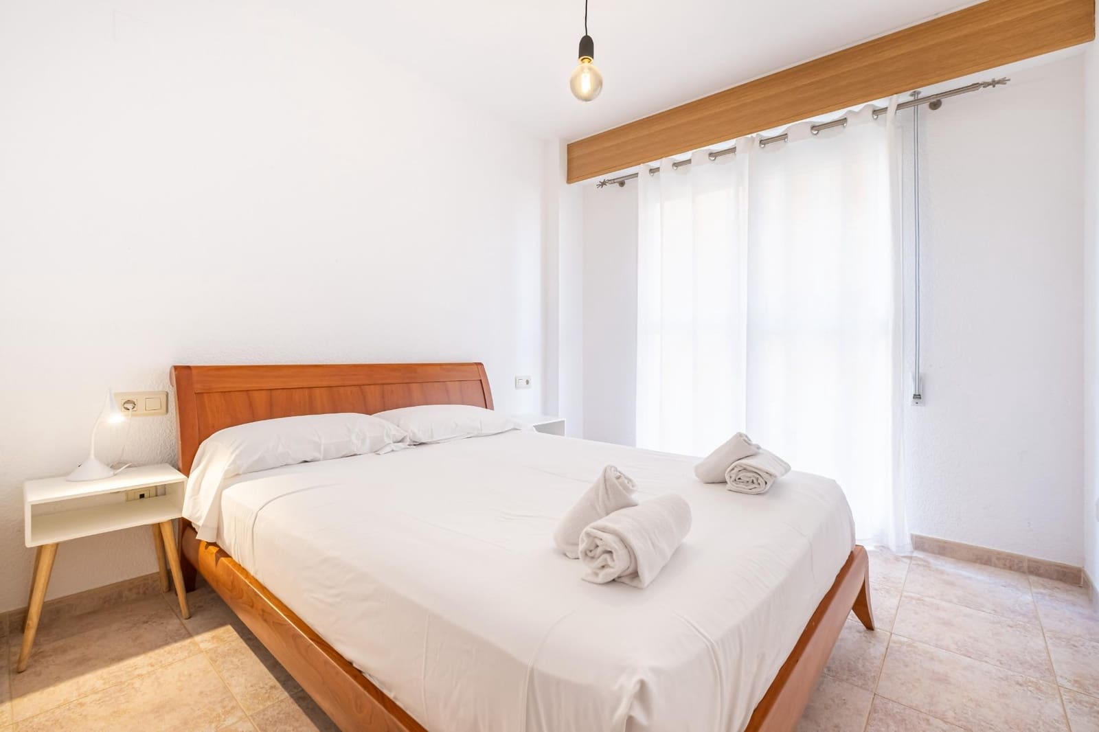 3 Zimmer Apartment zu vermieten in Denia mit Pool Garage - 1.150 € (Ref: 9191013)