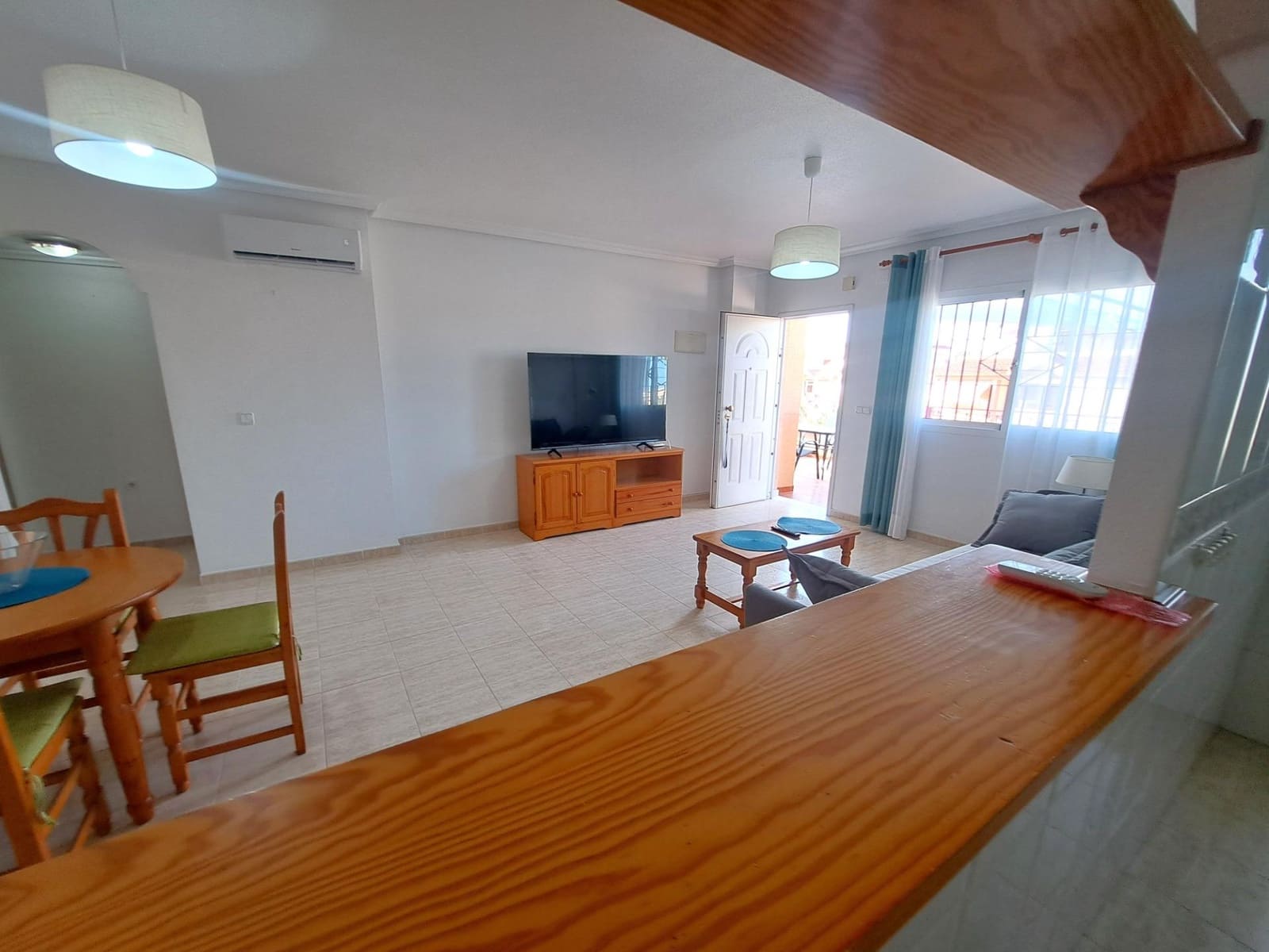 2 soveværelse Lejlighed til leje i Gran Alacant med swimmingpool - € 850 (Ref: 9193718)