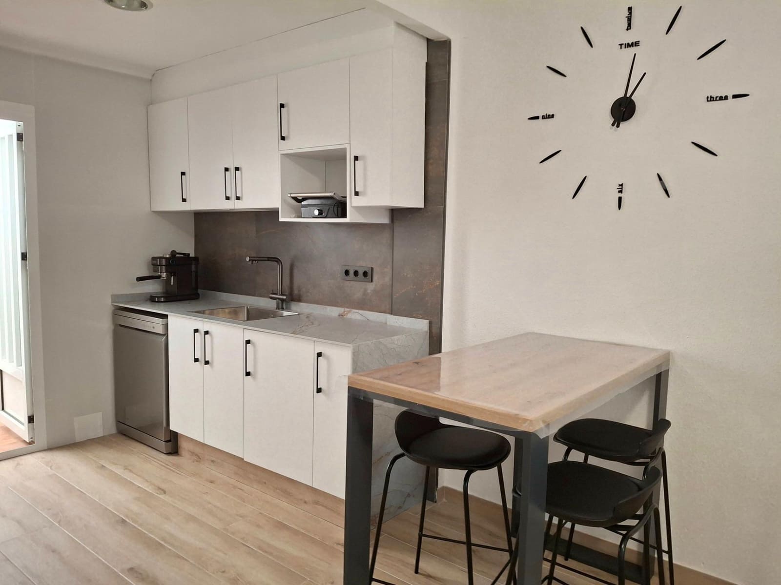 2 sypialnia Dom szeregowy na sprzedaż w Elche / Elx z garażem - 242 000 € (Ref: 9200405)