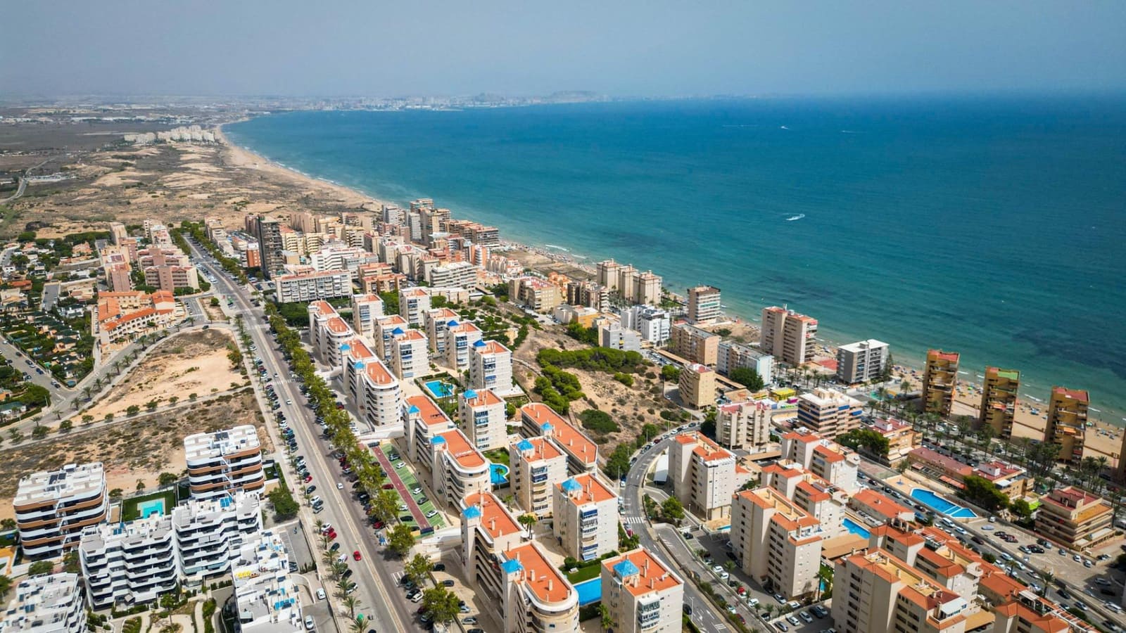 2 sypialnia Dom szeregowy na sprzedaż w Elche / Elx z garażem - 242 000 € (Ref: 9200405)