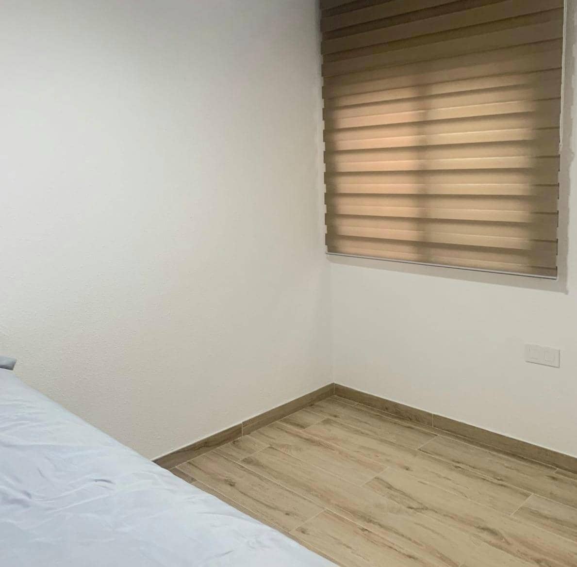 Adosado de 2 habitaciones en Elche / Elx en venta con garaje - 242.000 € (Ref: 9200405)