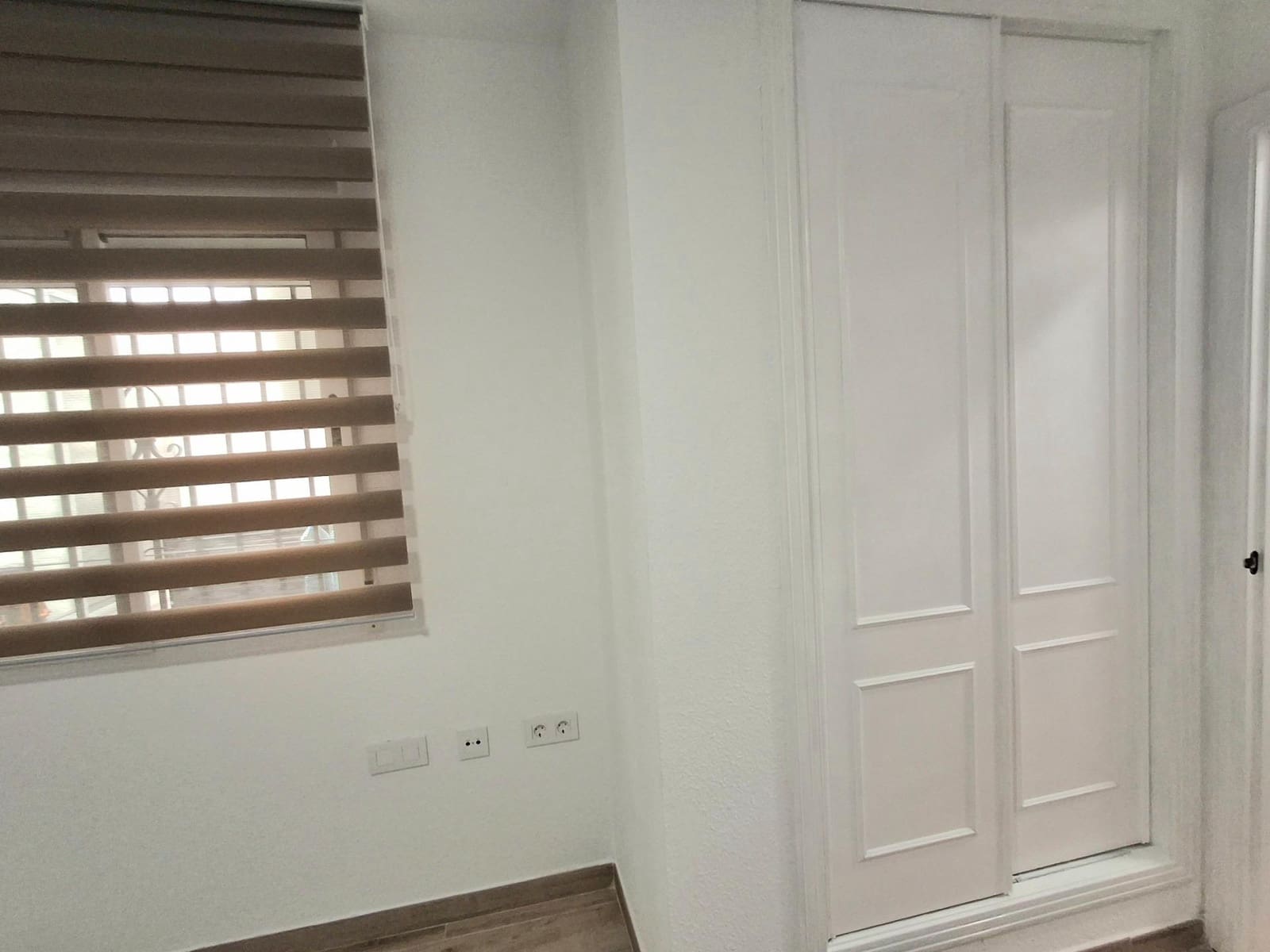 Adosado de 2 habitaciones en Elche / Elx en venta con garaje - 242.000 € (Ref: 9200405)