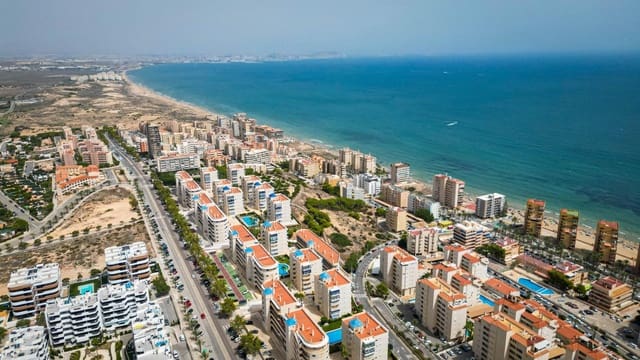 2 sypialnia Dom szeregowy na sprzedaż w Arenales del Sol, Elche / Elx z garażem - 242 000 € (Ref: 9200405)