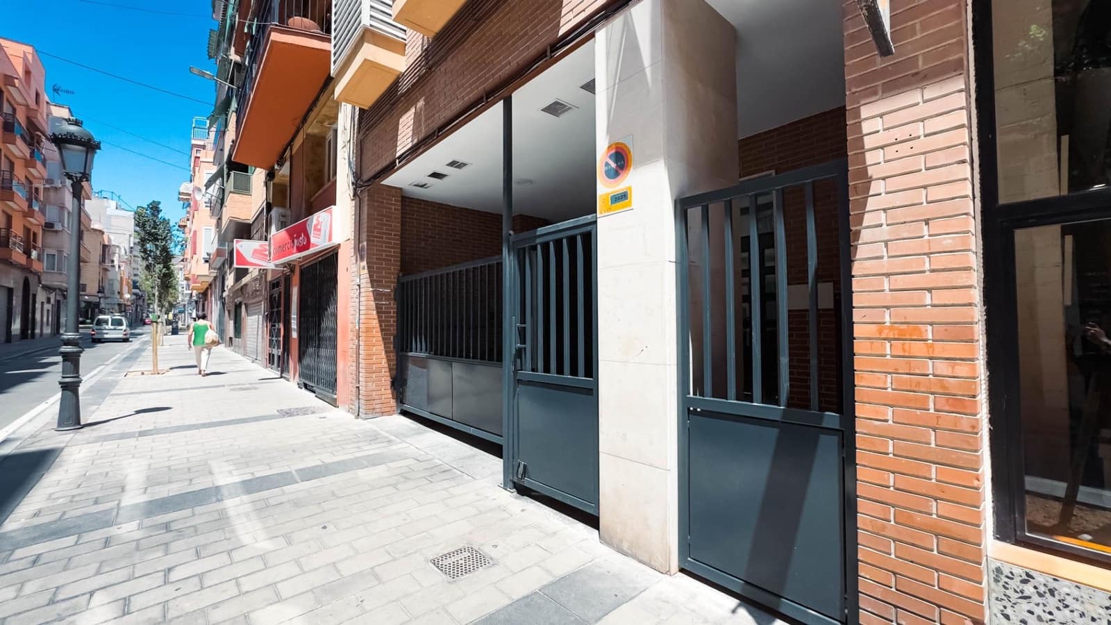 Piso de 2 habitaciones en Alicante / Alacant ciudad en venta con garaje - 329.000 € (Ref: 9202376)