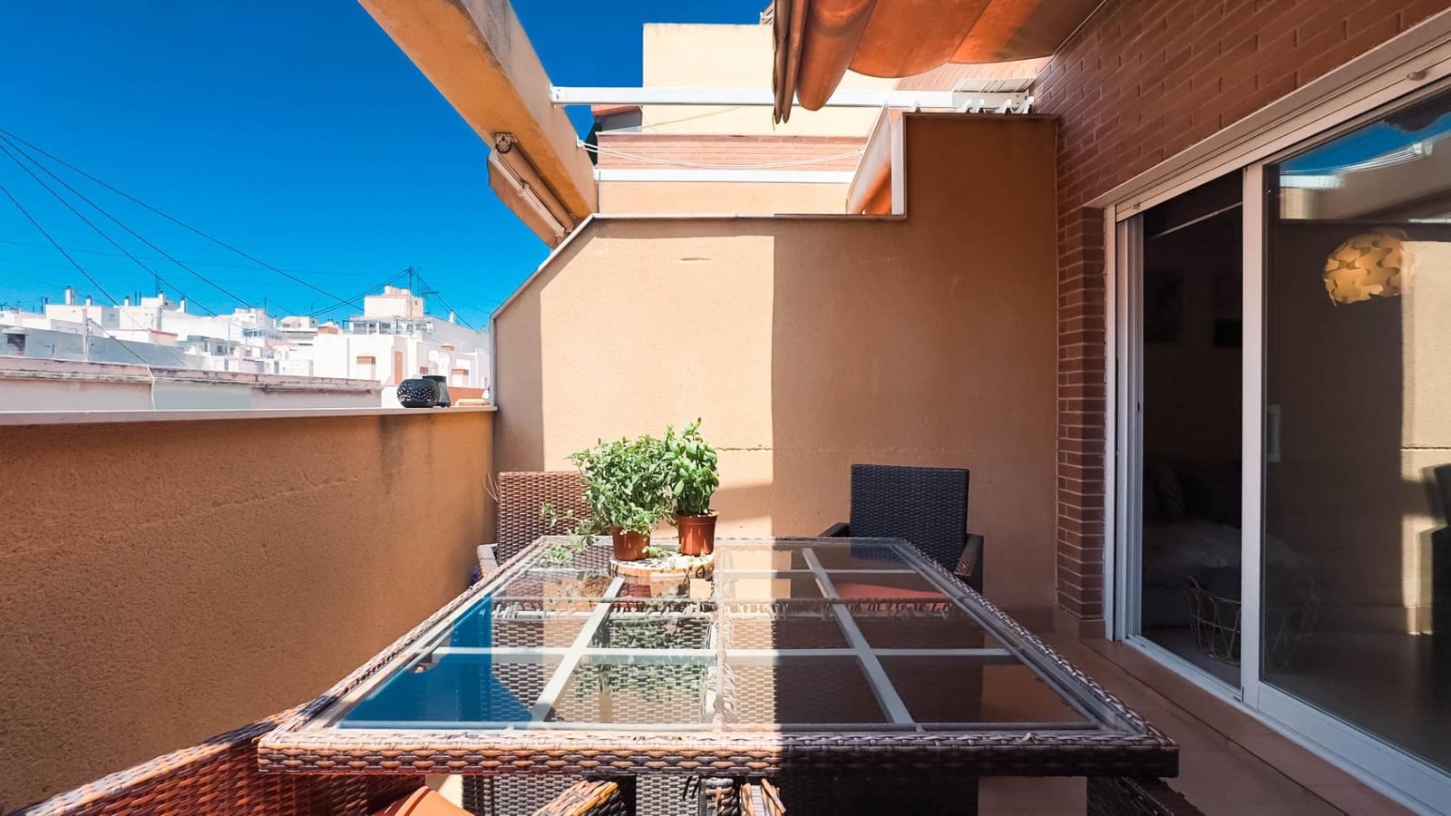 Piso de 2 habitaciones en Alicante / Alacant ciudad en venta con garaje - 329.000 € (Ref: 9202376)