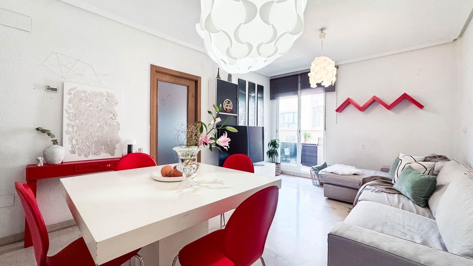 Piso de 2 habitaciones en Alicante / Alacant ciudad en venta con garaje - 329.000 € (Ref: 9202376)