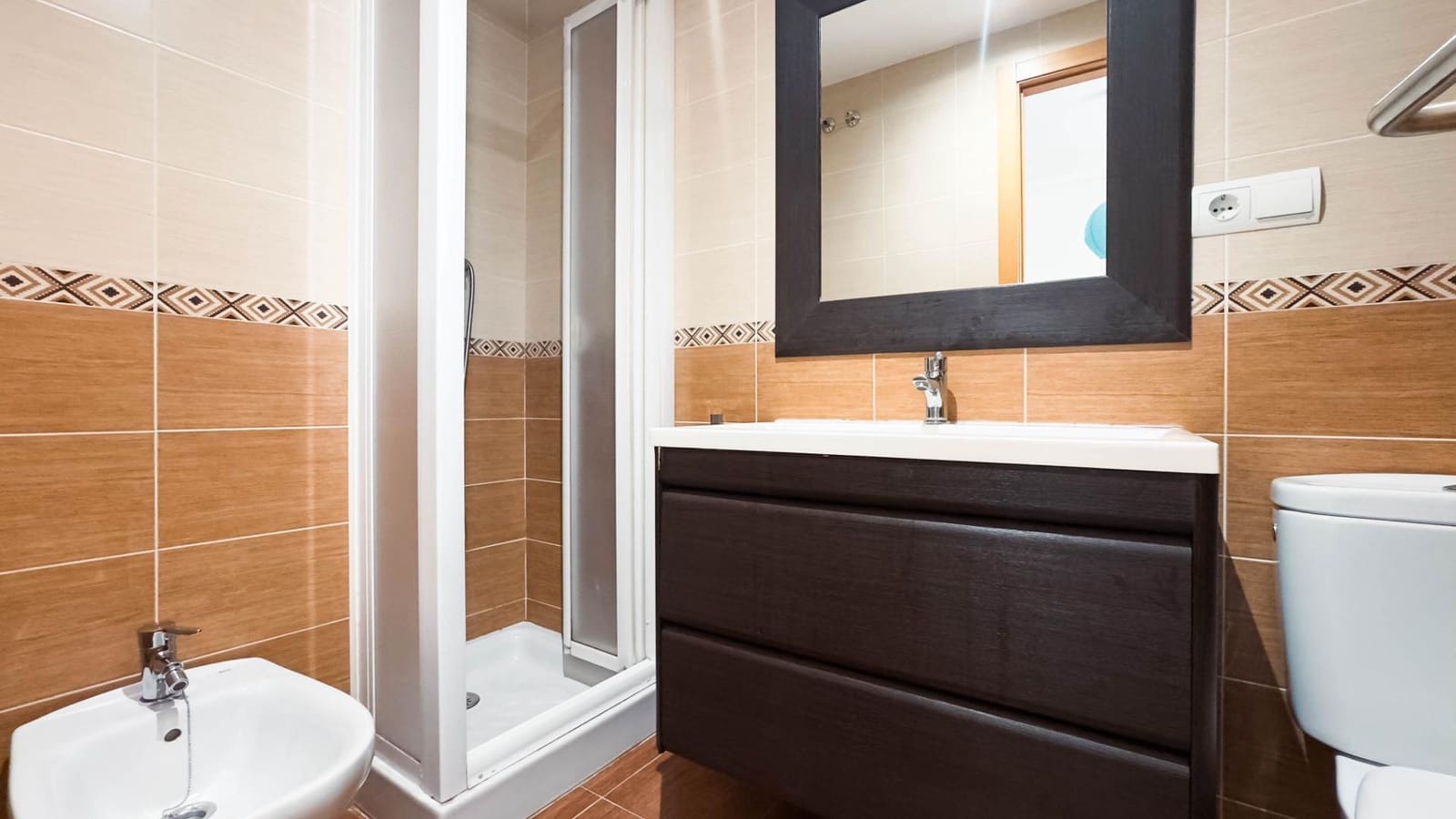 Piso de 2 habitaciones en Alicante / Alacant ciudad en venta con garaje - 329.000 € (Ref: 9202376)