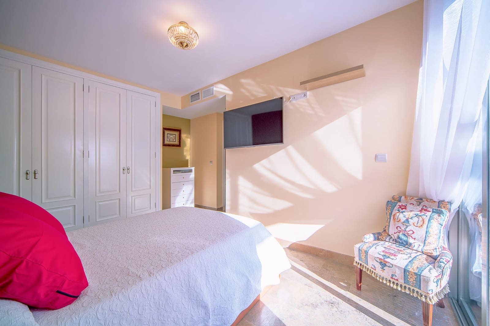 Adosado de 4 habitaciones en Alicante / Alacant ciudad en venta - 459.000 € (Ref: 9215359)