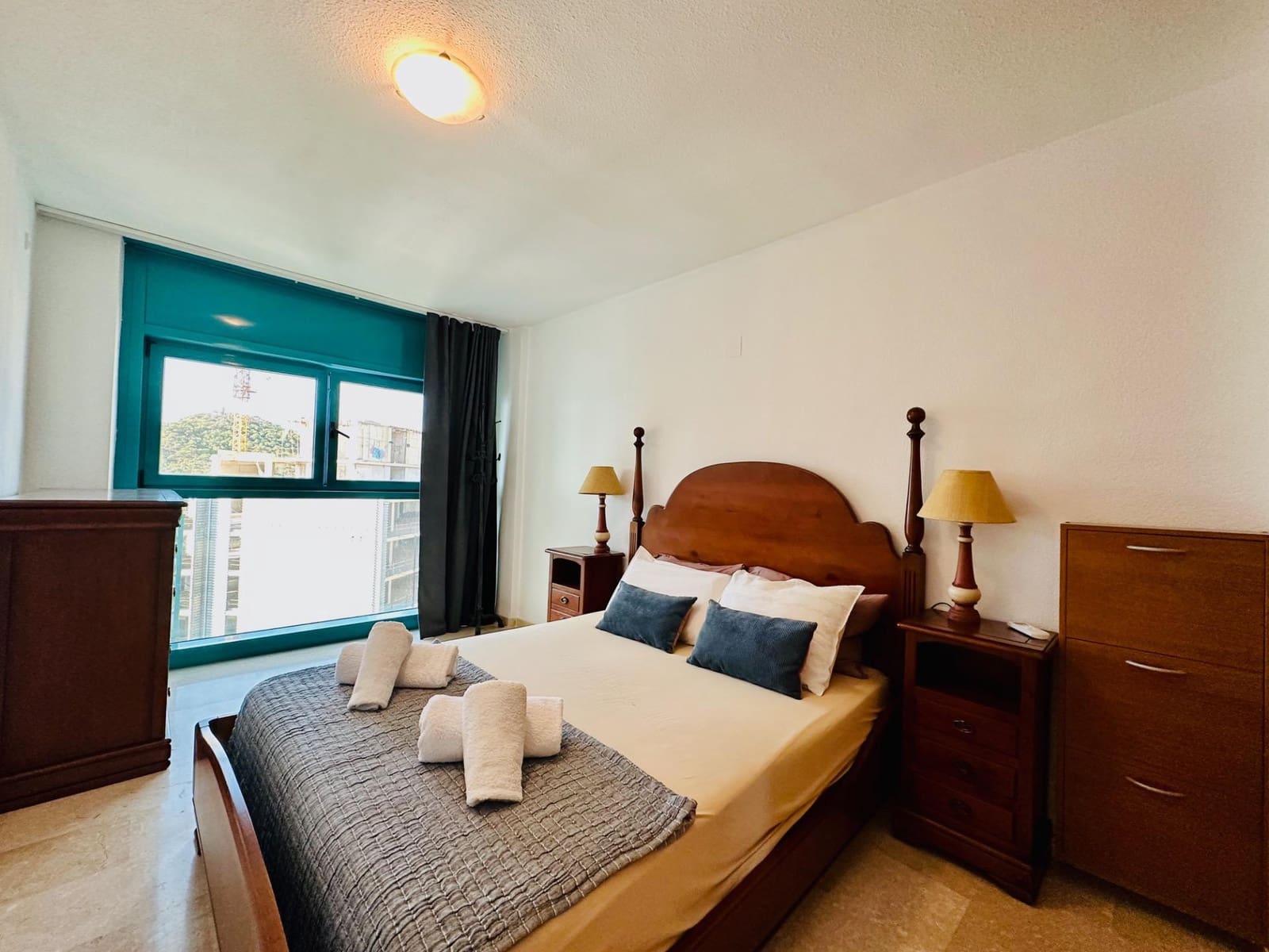 1 makuuhuone Huoneisto vuokrattavana paikassa La Villajoyosa / Vila Joiosa mukana uima-altaan - 850 € (Ref: 9215361)