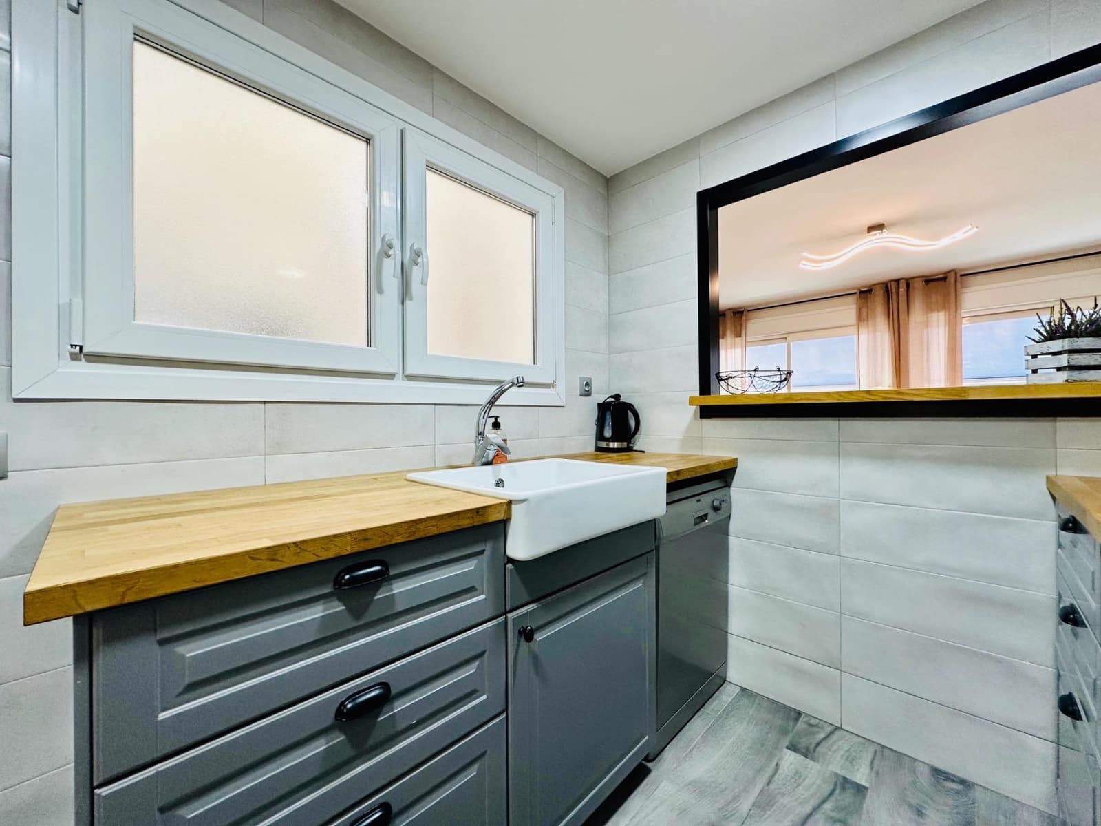 3 bedroom Apartment for rent in La Villajoyosa / Vila Joiosa - € 1,150 (Ref: 9215362)