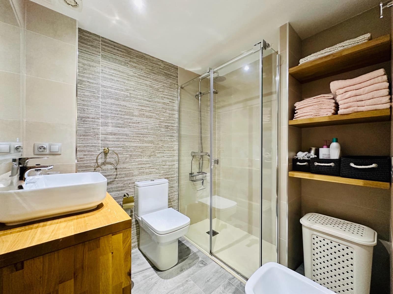 3 bedroom Apartment for rent in La Villajoyosa / Vila Joiosa - € 1,150 (Ref: 9215362)