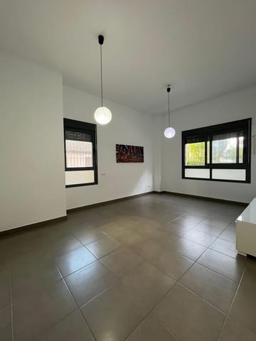 2 Zimmer Apartment zu vermieten in Elche / Elx mit Garage - 800 € (Ref: 9215363)