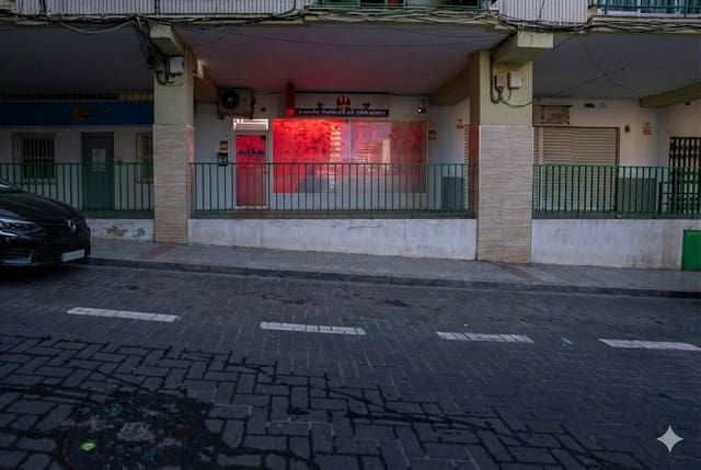 Kommersiell til salgs i Poniente, Benidorm - € 85 500 (Ref: 9220211)