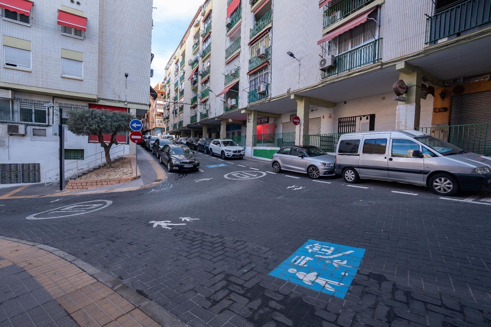 Kaupallinen myytävänä paikassa Benidorm - 85 500 € (Ref: 9220211)