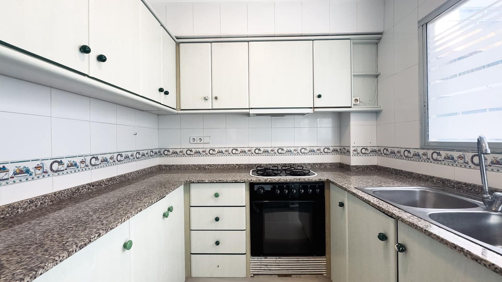 3 soverom Leilighet til salgs i Denia - € 185 000 (Ref: 9220212)