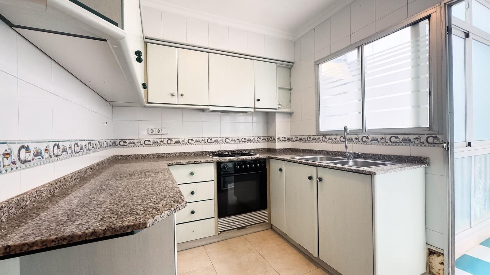 3 soverom Leilighet til salgs i Denia - € 185 000 (Ref: 9220212)