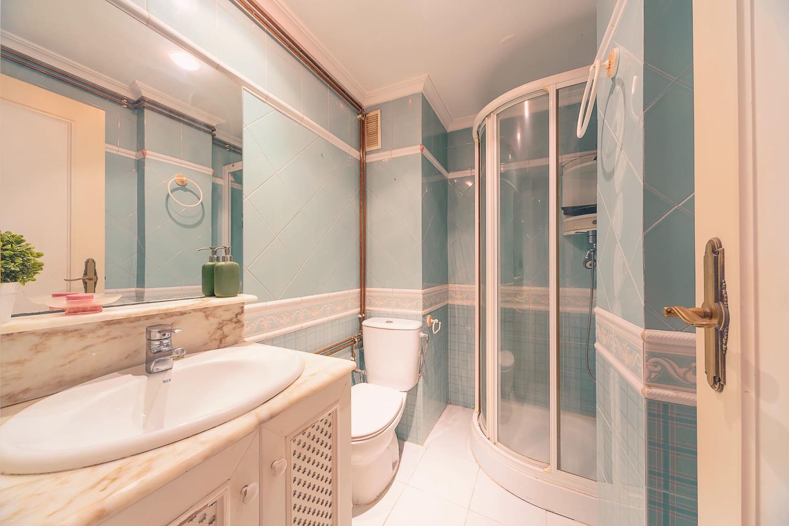 4 soveværelse Lejlighed til salg i Alicante by - € 195.000 (Ref: 9232837)