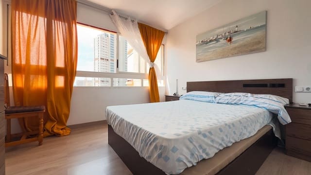 2 soverom Leilighet til salgs i Benidorm med svømmebasseng garasje - € 199 000 (Ref: 9236882)